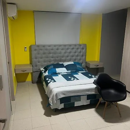 Aparta Estudio En El Laguito *